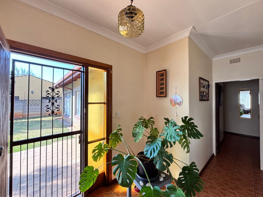 4 Bedroom Property for Sale in Meiringspark North West